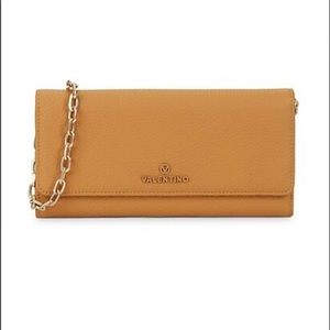 Valentino by Mario Valentino wallet on chain